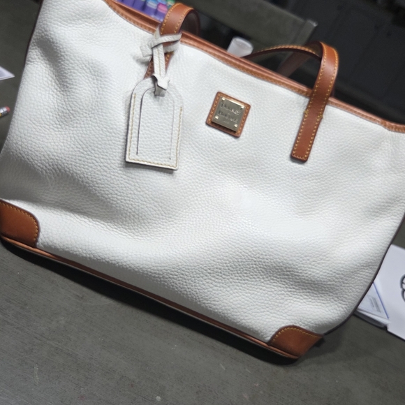 Dooney & Bourke White and Brown Leather Tote Bag - Picture 9 of 14